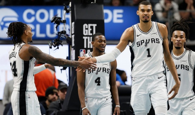 北京单场-主动发声，文班不是超巨！道尔蒂说得没错，同年龄段属他最差！|文班亚马|蒂姆·邓肯|尼古拉-约基奇|科比-布莱恩特|迈克尔·乔丹_新浪体育_新浪新闻